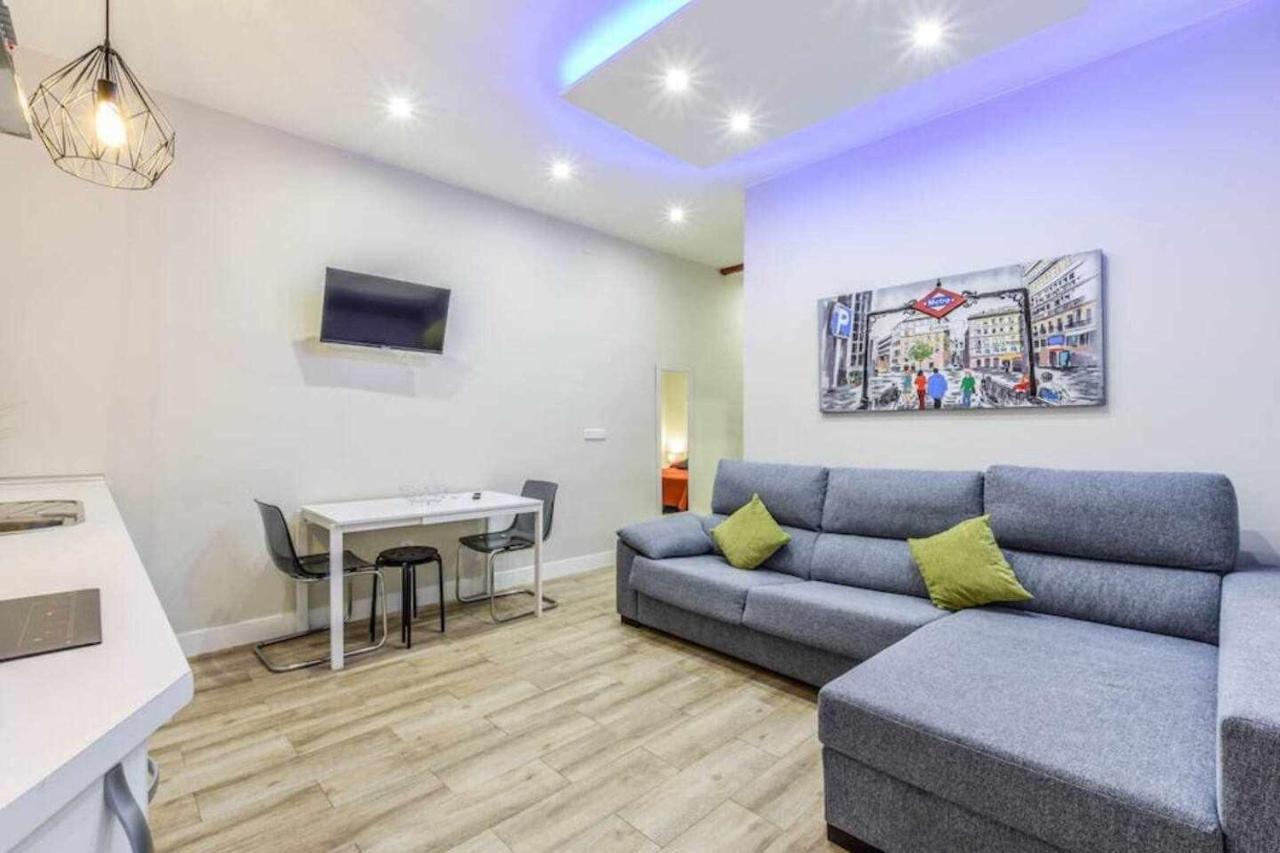 Acogedor Apartamento Entre Sol Gran Via Y Palacio Madrid Exterior foto